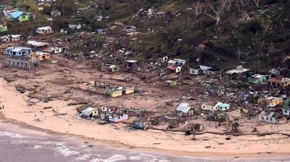 Aftermath of Cyclone Winston. Photo credit: Fiji Vacations online.