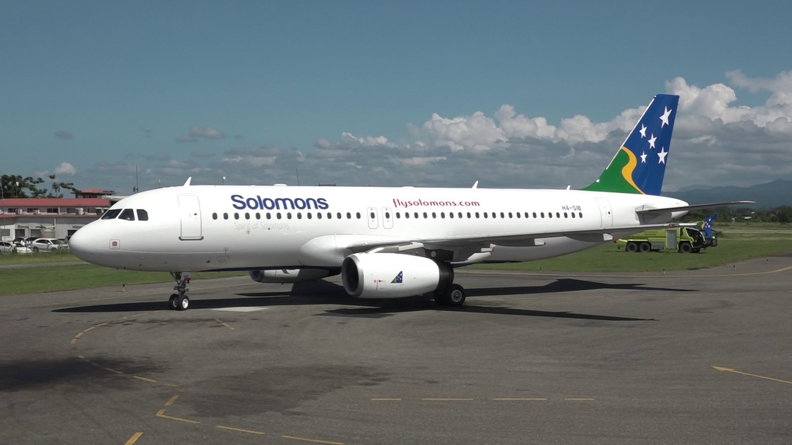 SOLOMON AIRLINES ANNOUNCES LEADERSHIP TRANSITION SOLOMON AIRLINES ANNOUNCES LEADERSHIP TRANSITION