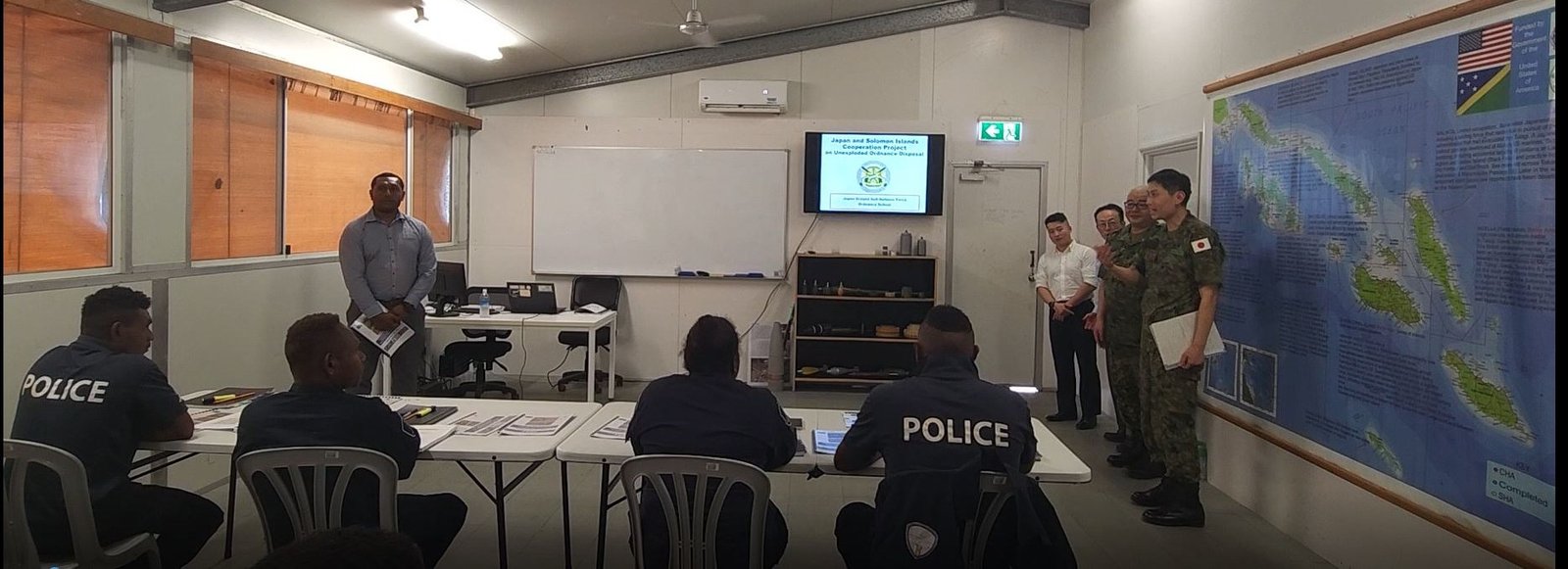 RSIPF EOD officers on UXO training