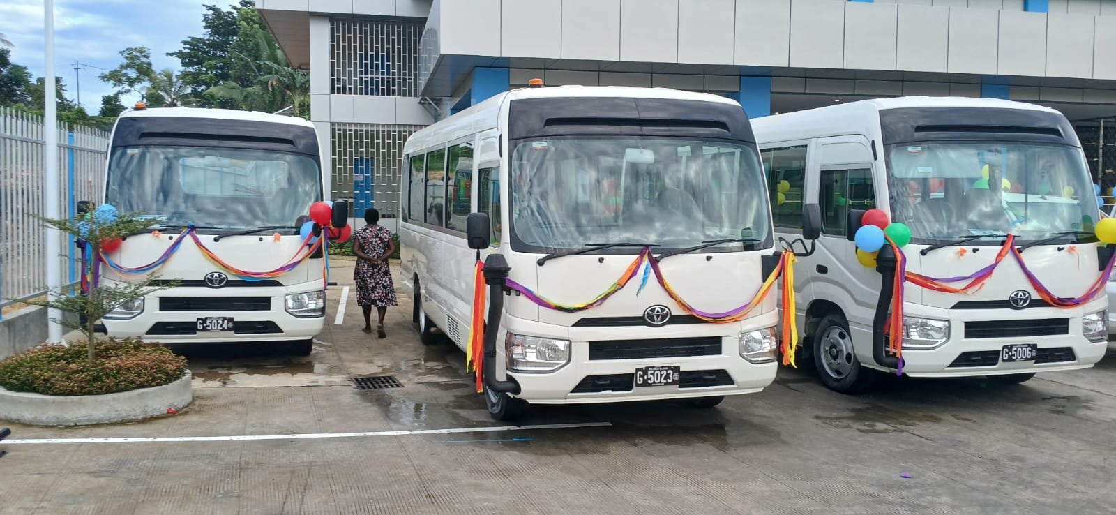 Govt’ Donates 12 Vehicles to Western Province Govt’ Donates 12 Vehicles to Western Province