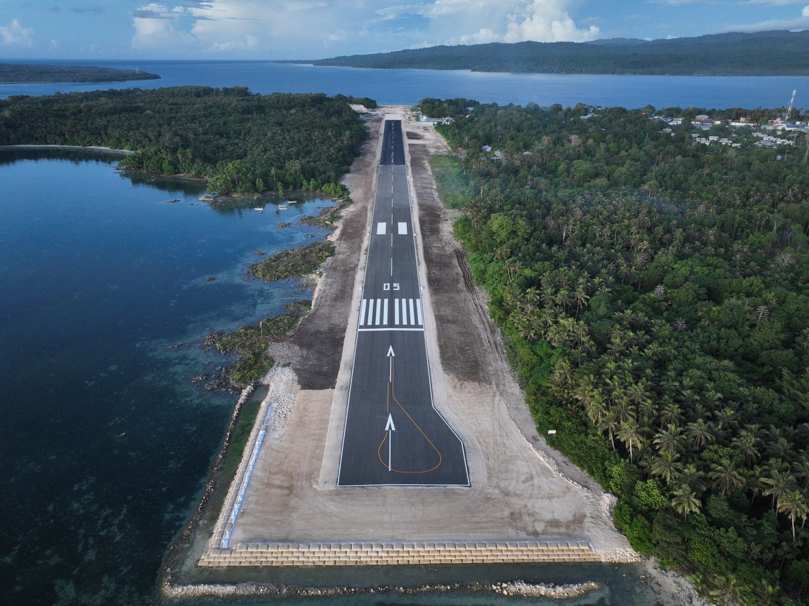 Santa Cruz Airfield runway Project achieves successful Phase 1 test flight Santa Cruz Airfield runway Project achieves successful Phase 1 test flight