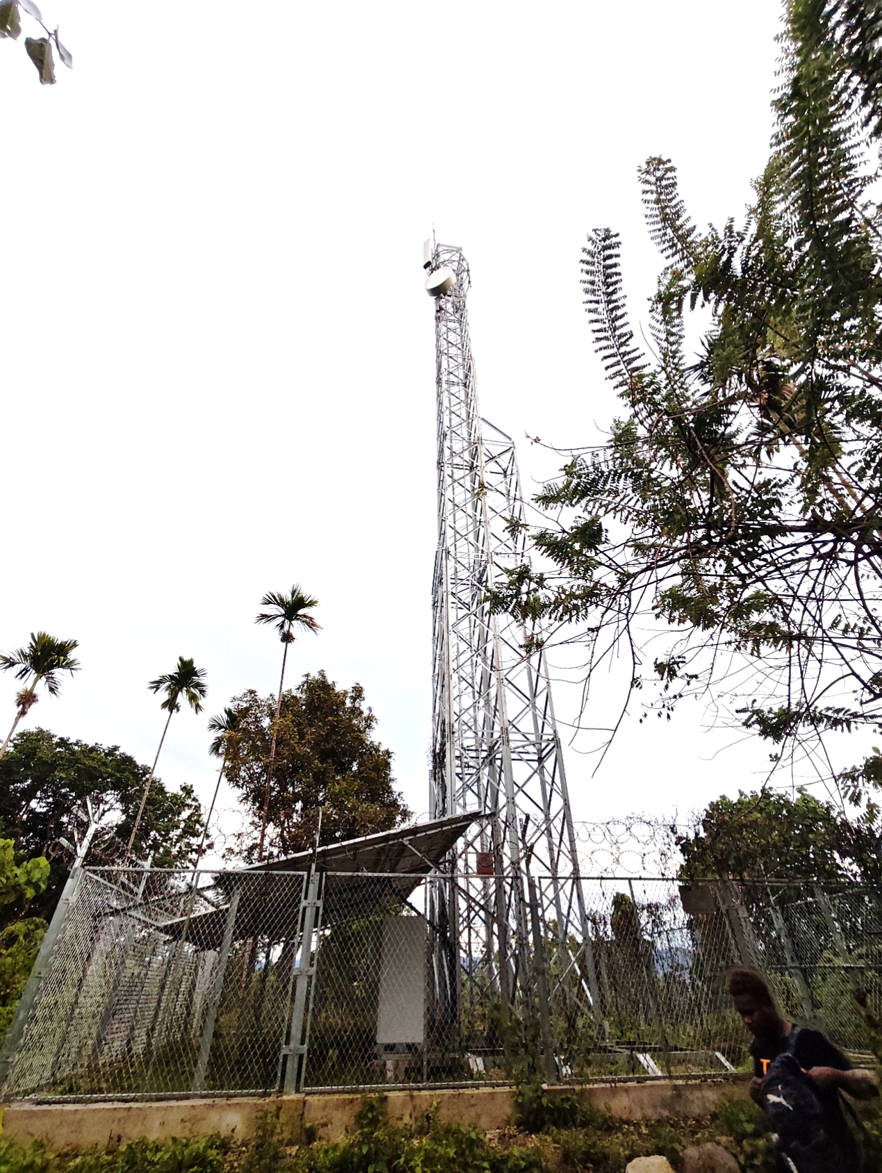 SINBIP tower at Vatoro site North Vella now on air