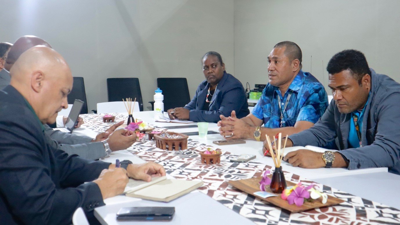 MINISTER PAEA BRIEFED BY THE PACIFIC ISLANDS FORUM SECRETARIAT IN THE MARGINS OF COP30